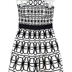 Karen Millen geometric dress - B&W textured pattern - Size 2 (US) / 6 (UK)